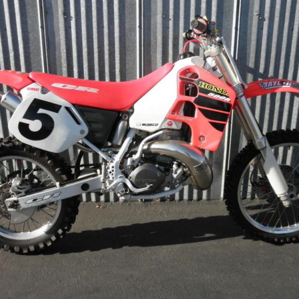 2001 Honda CR500R Dirt Bike